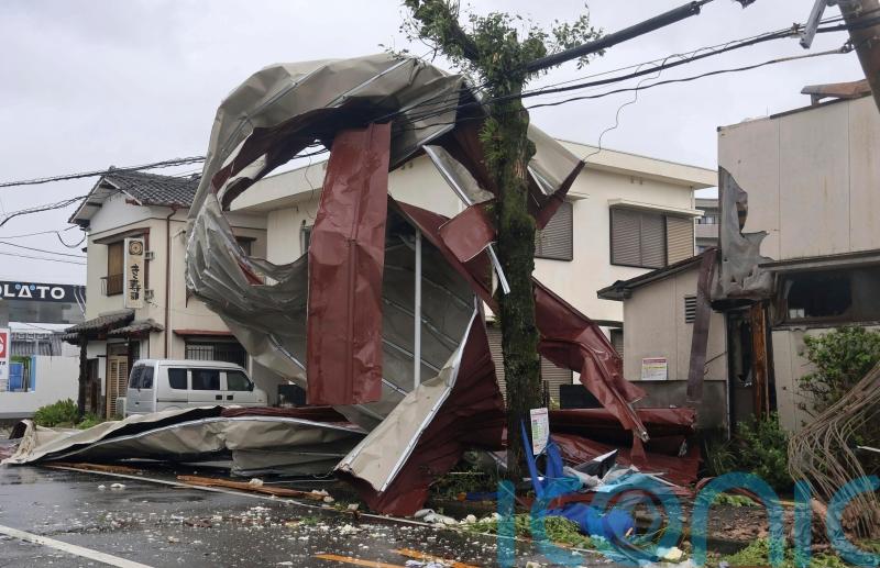 At least three dead as Japan is lashed by Typhoon Shanshan