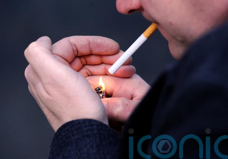Government ‘considers banning smoking in some outdoor areas’