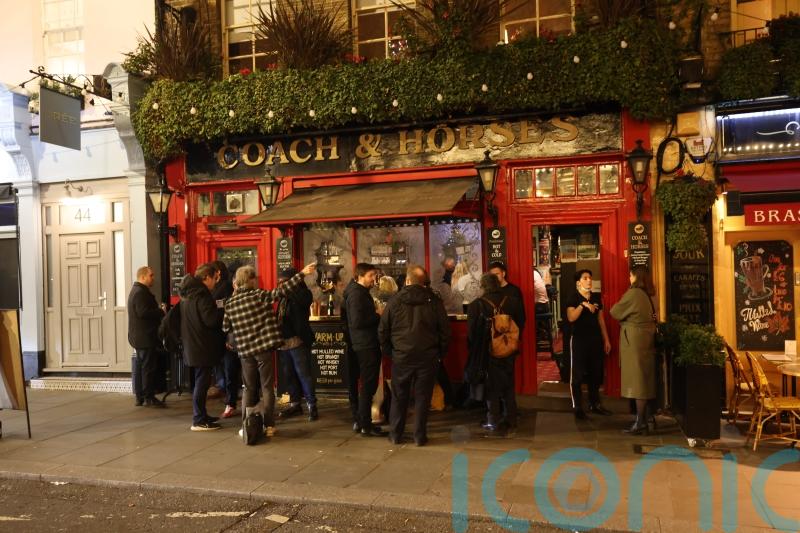 Plans to ban outdoor smoking a ‘nail in the coffin’ for pubs, industry warns