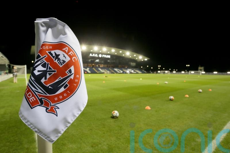 Southend’s game at Fylde called off after visiting players get stuck on train