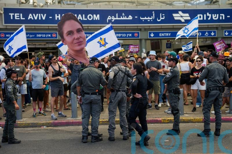 General strike in Israel over hostages reflects political divisions