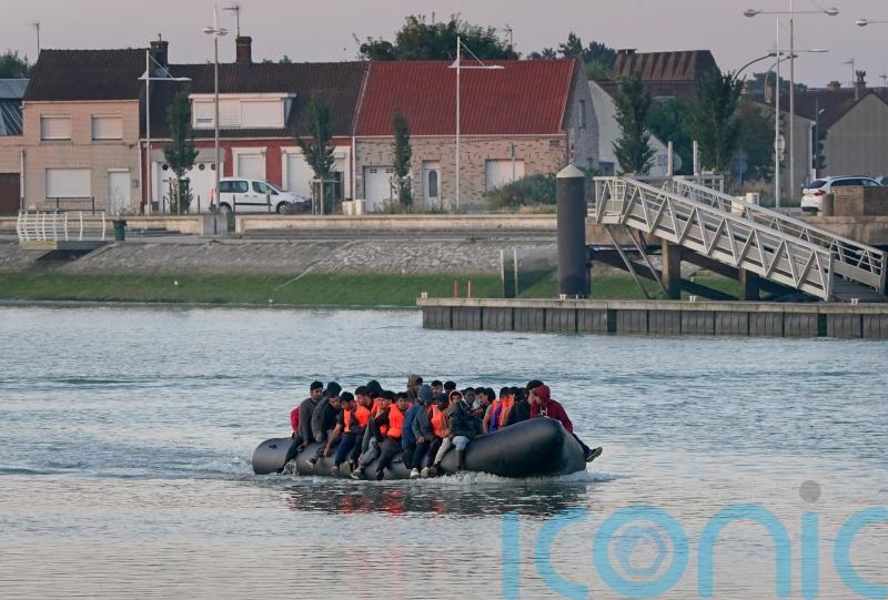 Minister warns of ‘worrying trend’ towards more overcrowded migrant boats