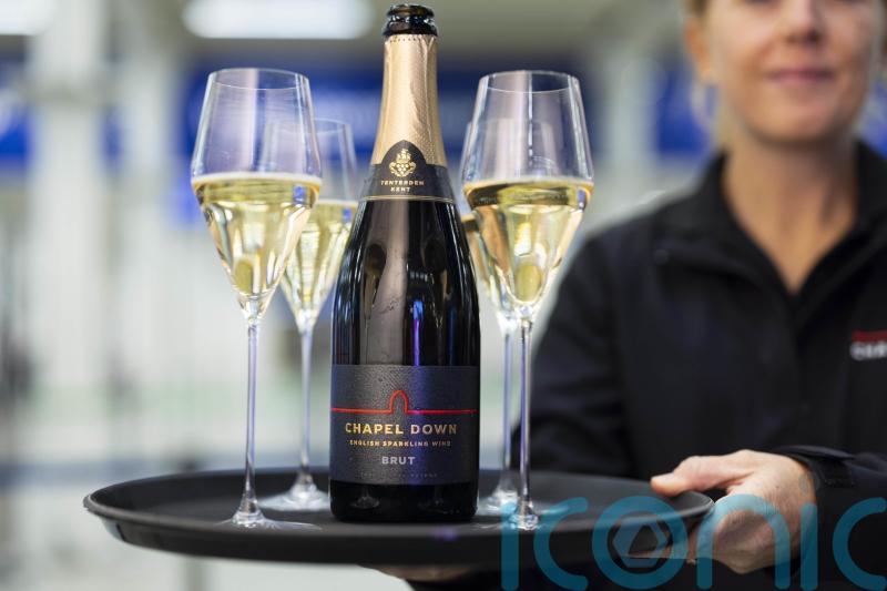 Chapel Down boss to step down as sales tumble