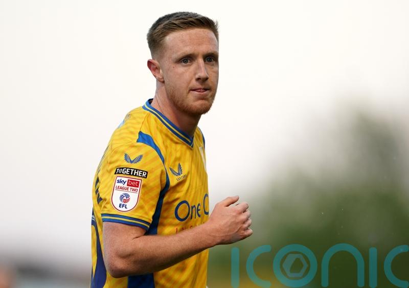 Davis Keillor-Dunn marks Barnsley debut with goal in win over Bristol Rovers