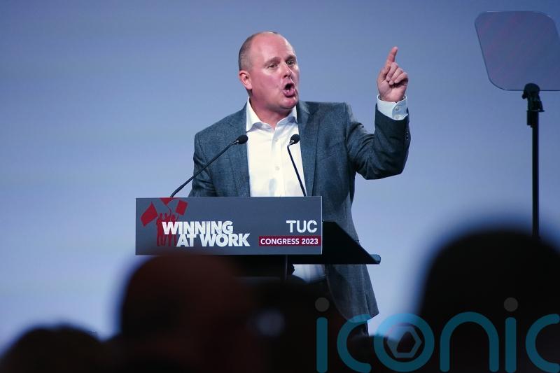 Managers support plans to strengthen workers’ rights