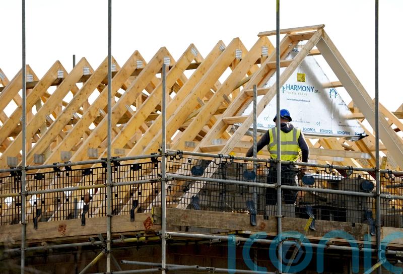 Barratt teams up with Lloyds and Homes England for new-build joint venture