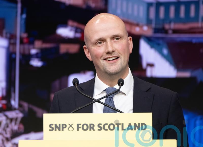 Give Holyrood Scotland Office funding for winter fuel payment, says Flynn