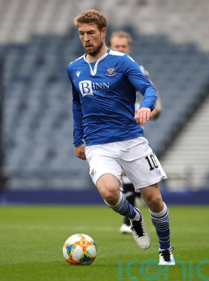 Dunfermline beat 10-man Raith in Fife derby to claim first league win of season