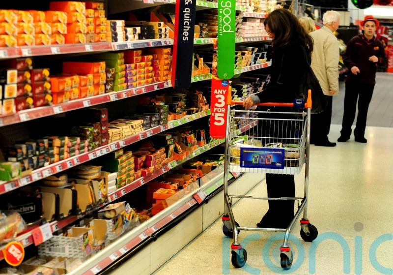 Typical shopping basket contains third less salt than in 2015 – Kantar