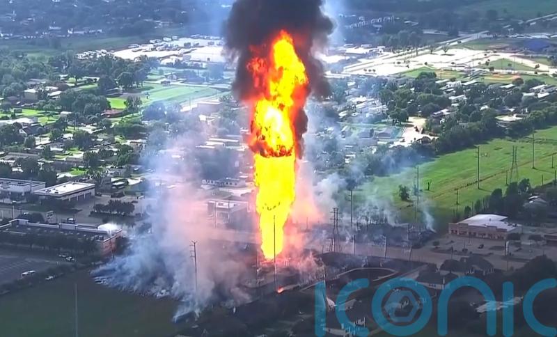 Households evacuated as pipeline explodes in Houston suburb