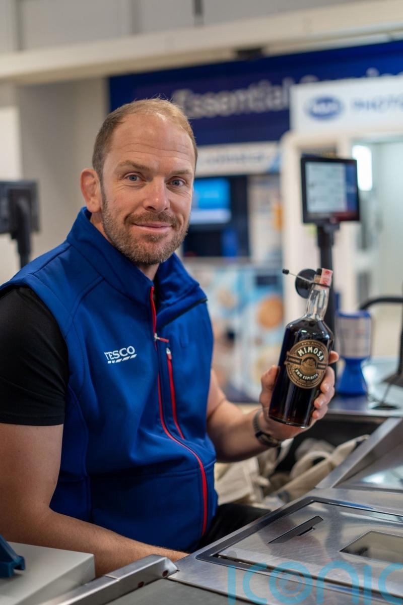From scrum to rum: Rugby hero&rsquo;s drink to hit supermarket shelves