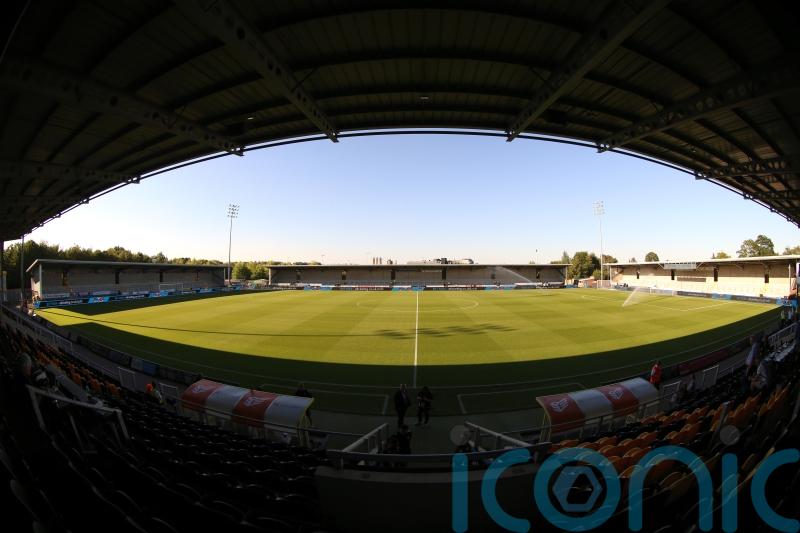 Barnsley grab last-minute winner at Burton