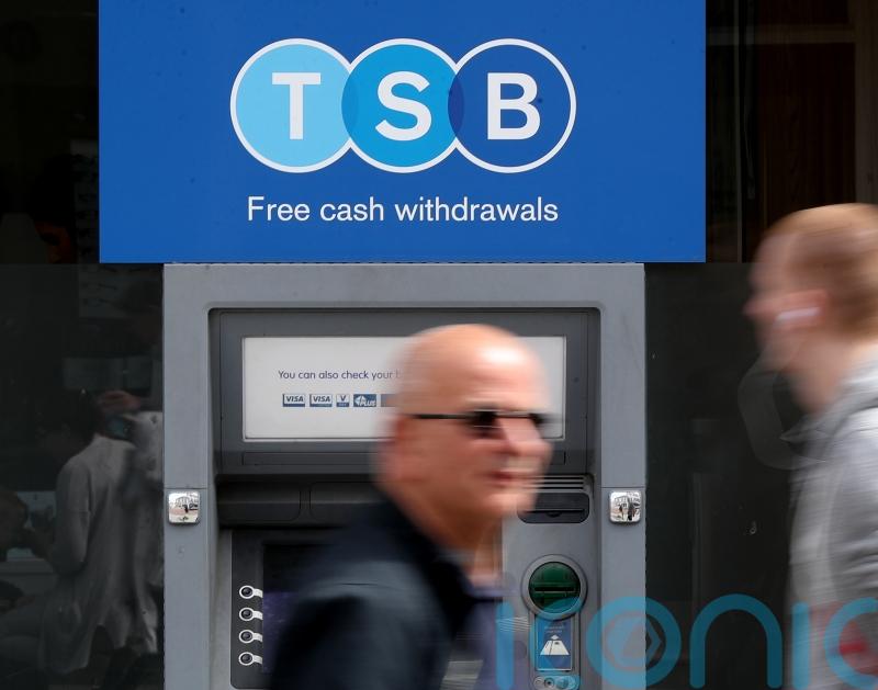 TSB apologises to customers after online payments glitch