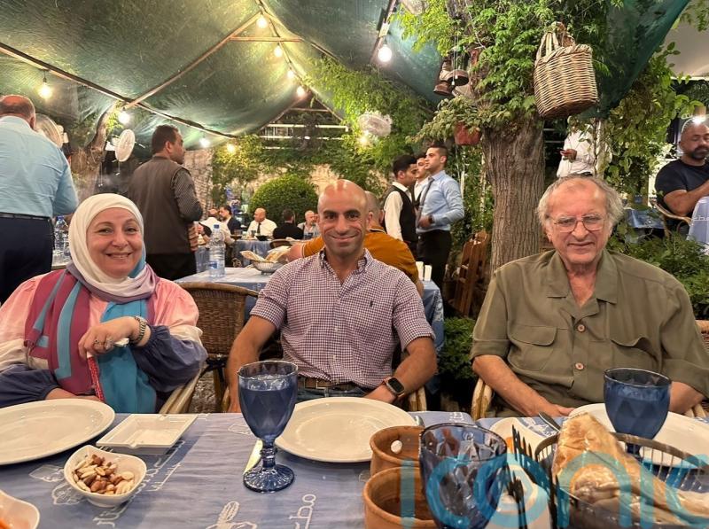 I&rsquo;ll carry them out if necessary: British professor urges family to flee Lebanon