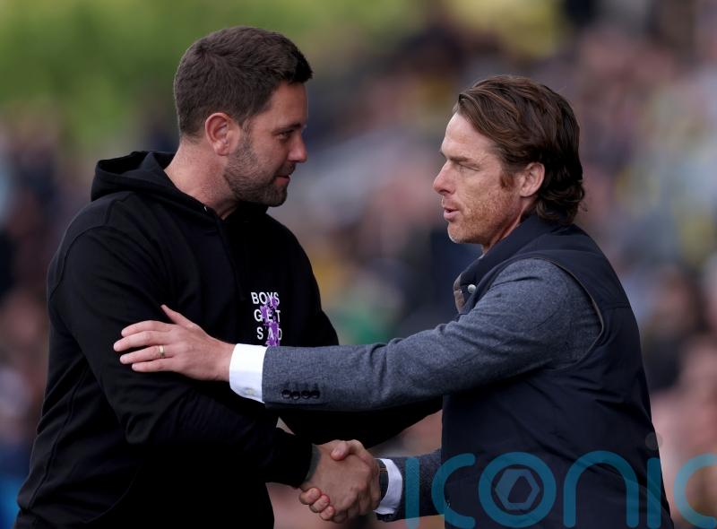 Des Buckingham hails Oxford’s work rate in draw with Burnley