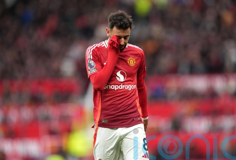 Bruno Fernandes sees red as Spurs pile pressure on Man Utd manager Erik ten Hag