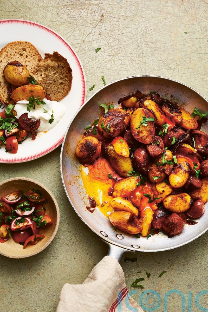 John Torode and Lisa Faulkner’s chorizo and broken yolk smash recipe
