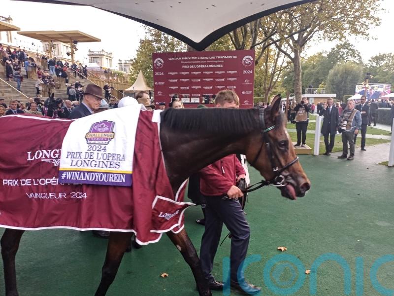 Friendly Soul and Shoemark shine in Opera performance