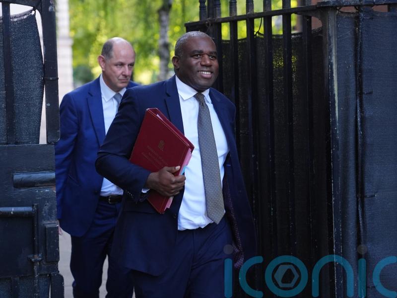 Lammy defends Chagos Islands sovereignty surrender amid Commons heckling