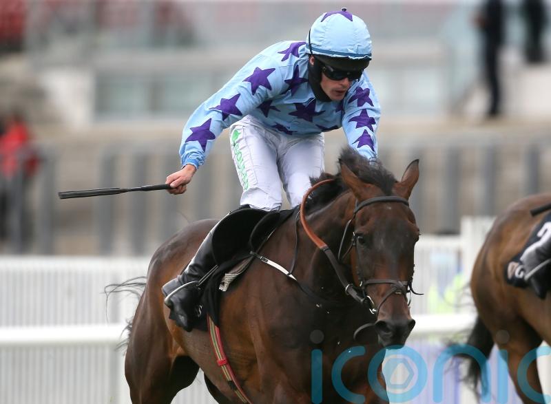 Streets Of Doyen taking Velka Pardubicka challenge