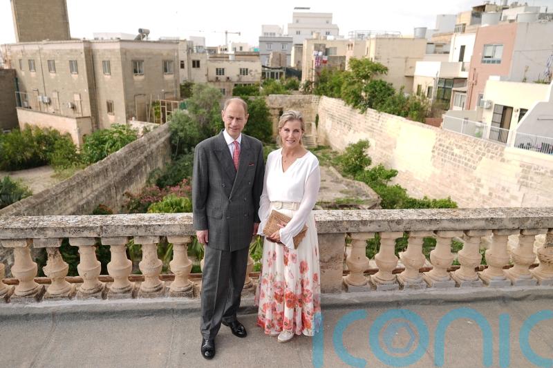Duke and Duchess of Edinburgh recreate picture of late Queen and Prince Philip