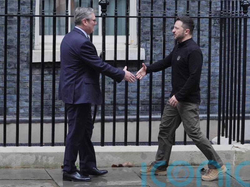 Zelensky visits No 10 to lobby Starmer for greater support for Ukraine