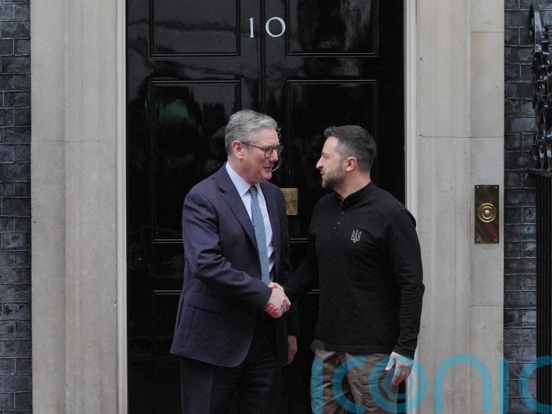 Zelensky outlines ‘victory plan’ in No 10 talks with Starmer and Nato chief