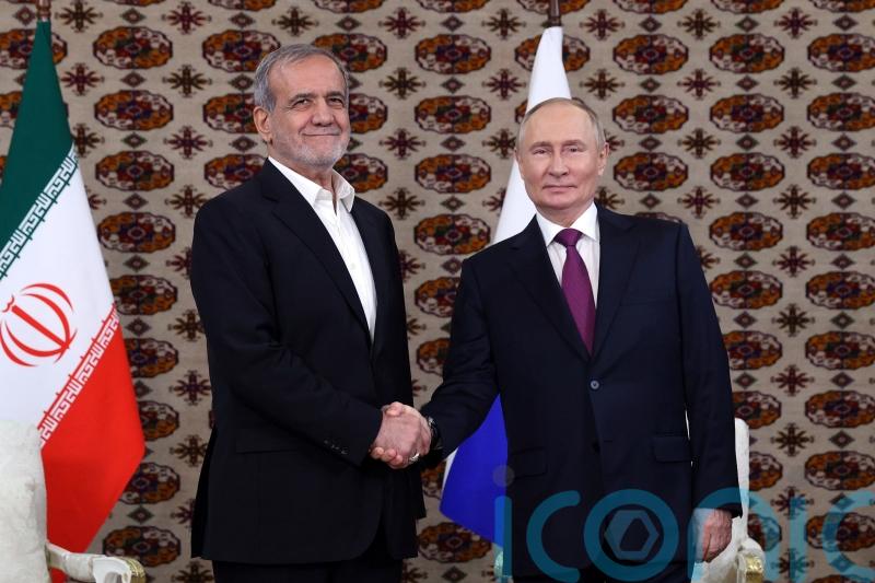 Russian and Iranian presidents meet as concerns grow over Middle East attacks
