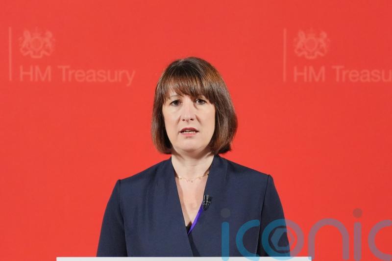 Labour MPs urge Chancellor to change fiscal rules to step up public investment