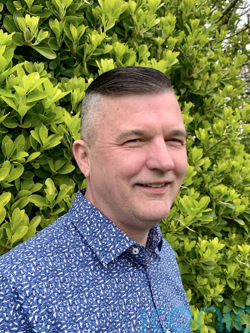 Ex-naval officer seeks recognition and compensation for LGBT veterans