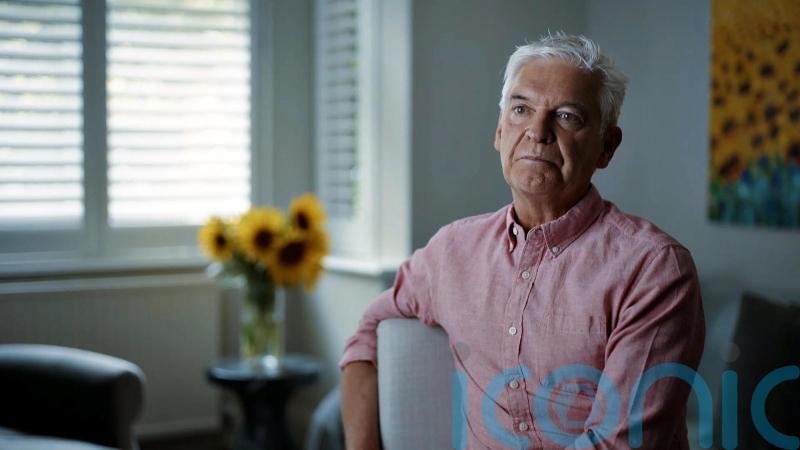 Phillip Schofield announces death of his ‘magnificent’ mother