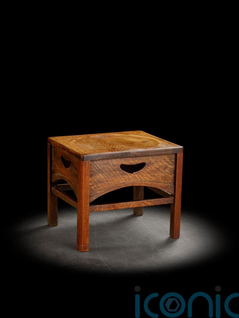 Mackintosh footstool sells at auction for ten times the estimate
