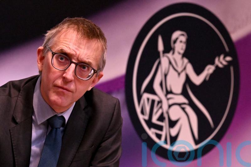 Limiting bonuses for bankers was ‘damaging’ to UK growth, Bank deputy says