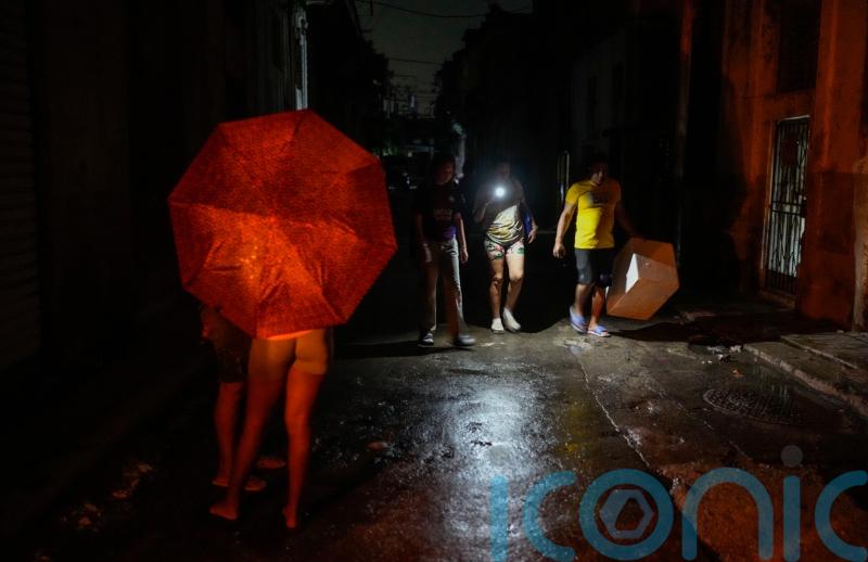Six dead in wake of Hurricane as blackouts trigger protests