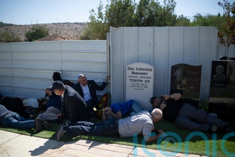 Hezbollah fires rockets into central Israel