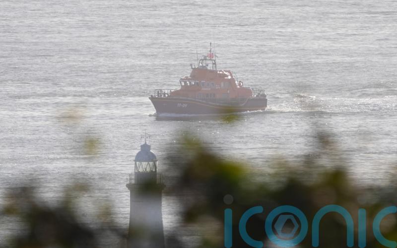 Nearly 300 migrants crossed English Channel as three died in boat rescue