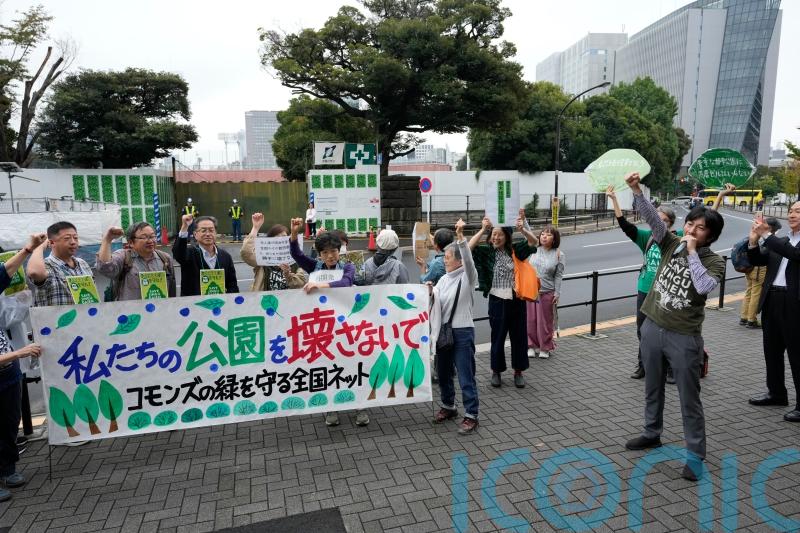 Tree-felling under way in Tokyo park amid anger from green campaigners