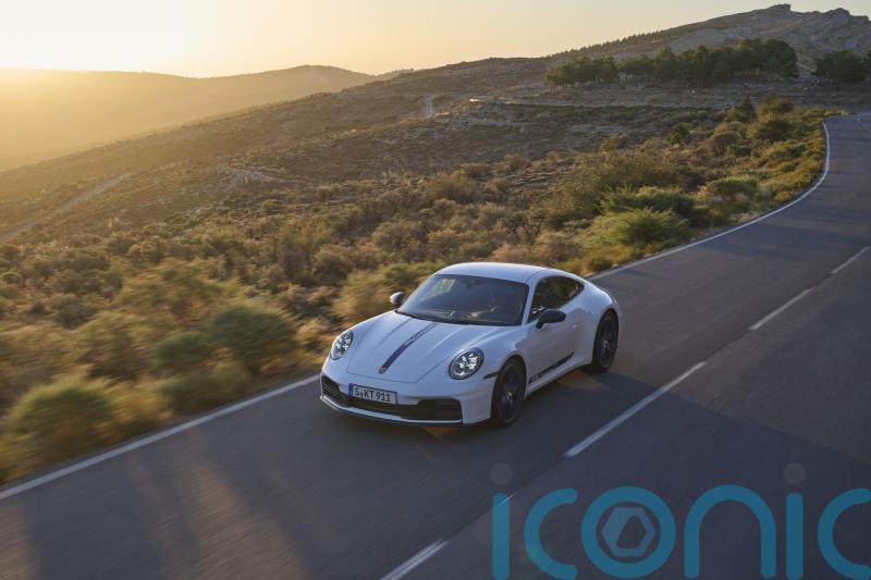 Porsche adds new lightweight Carrera T model to latest generation of 911