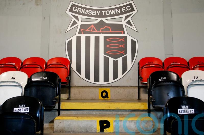 Alex Reid hits late winner as Wealdstone stun Grimsby