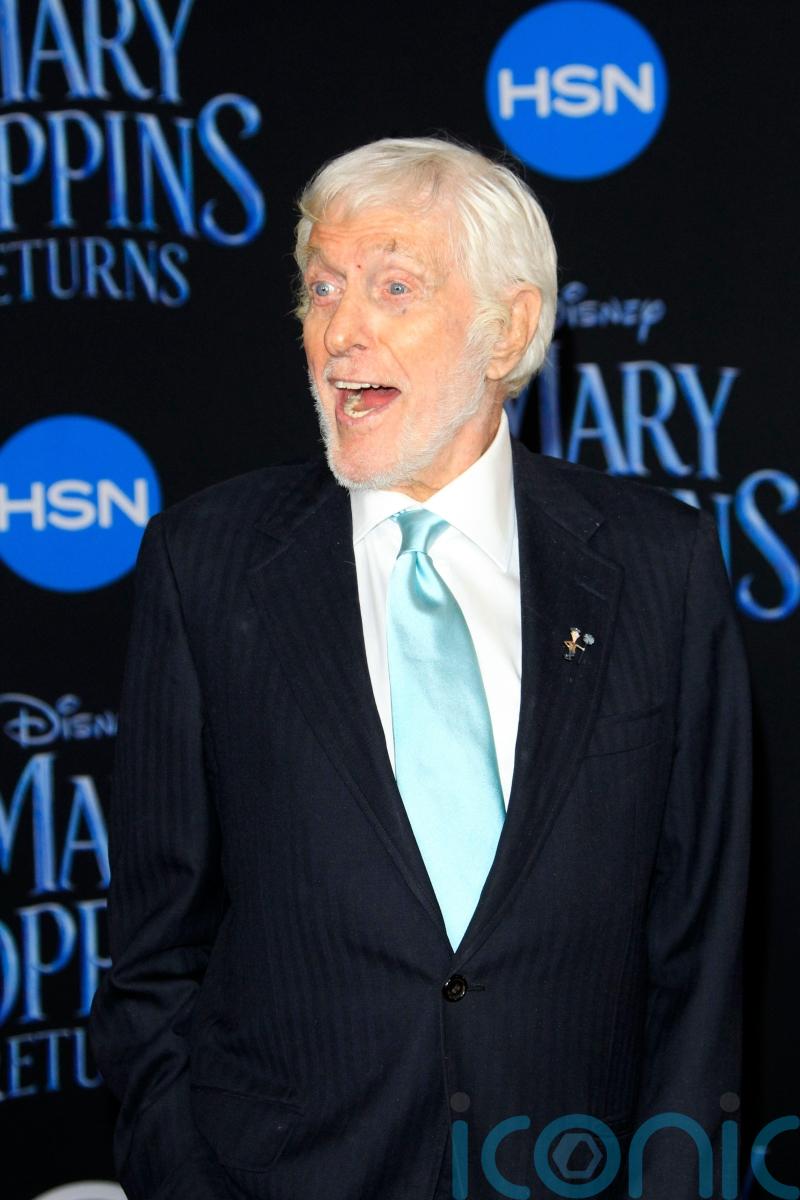 Dick Van Dyke endorses Kamala Harris for US president