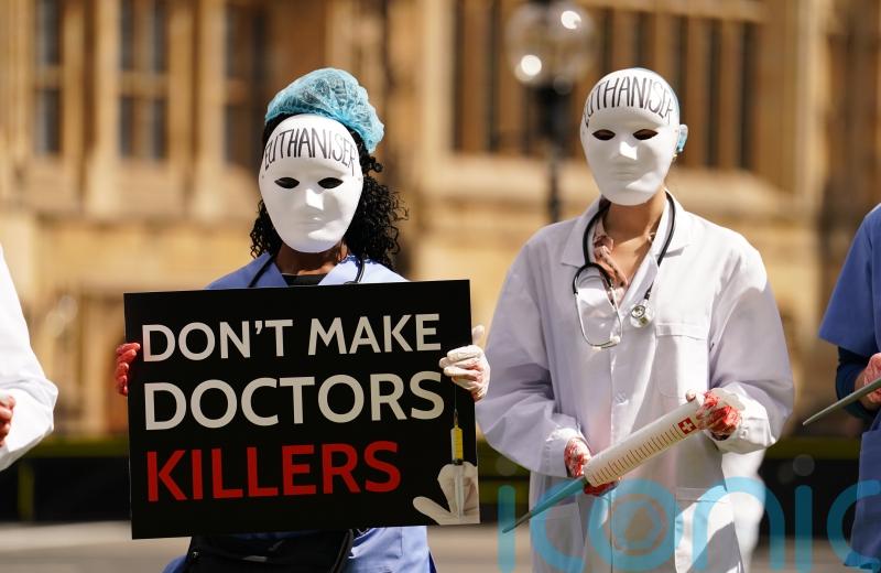 Starmer to study assisted dying Bill and vows no pressure on MPs over vote