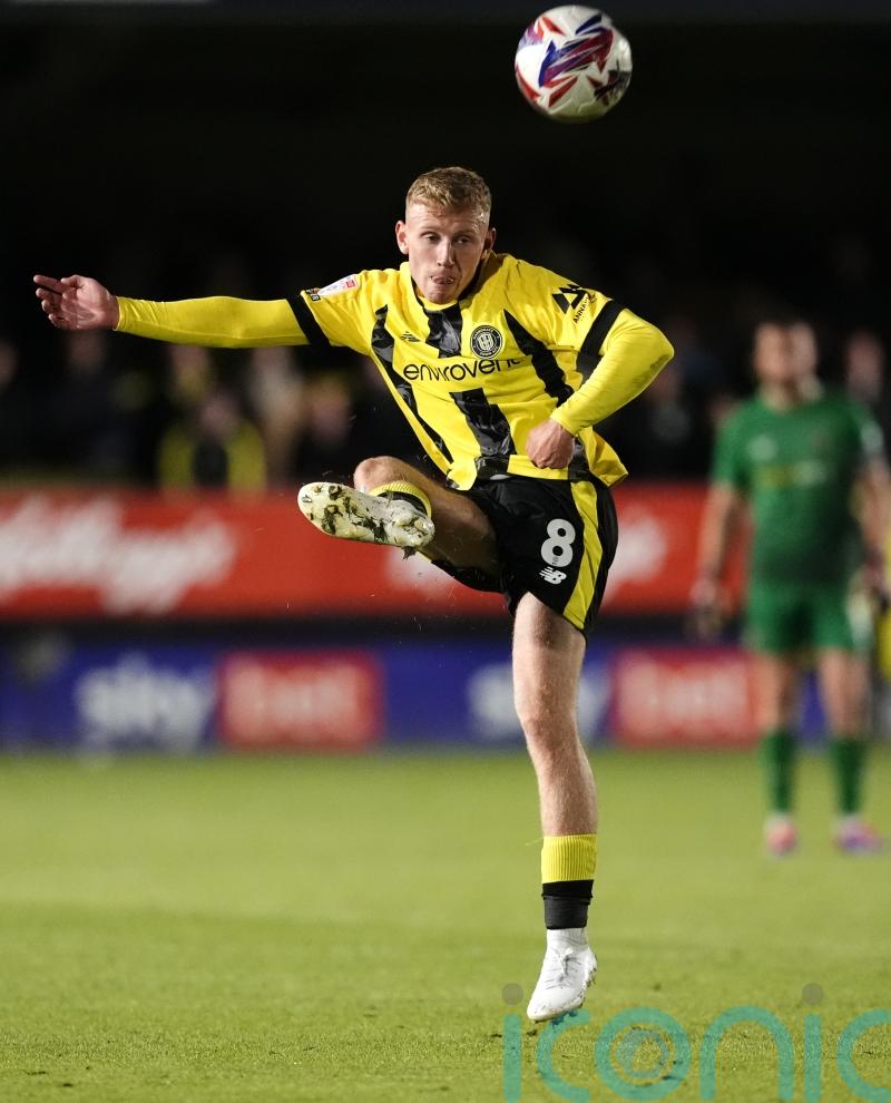 Dean Cornelius earns Harrogate last-gasp win over Chesterfield