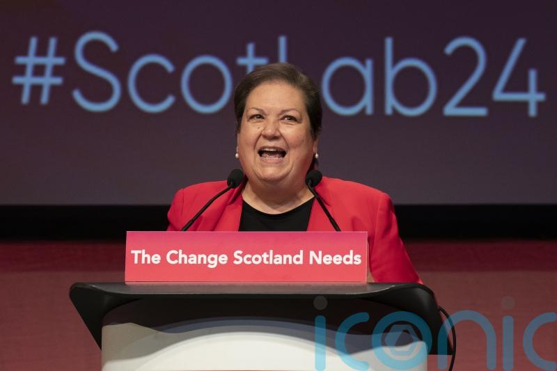 Expand lung screening programme, Labour tells Government