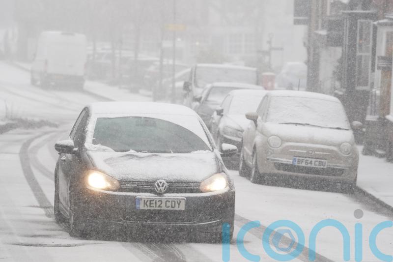How to prepare your car for driving on snow