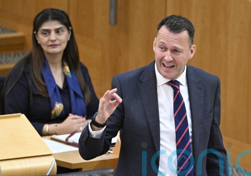 Scottish Tories propose scrapping two income tax rates