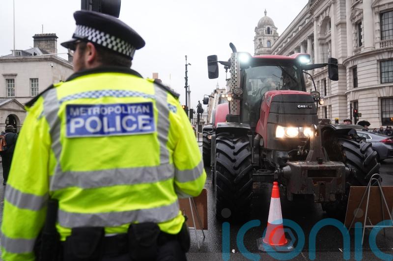 Fact check: Photo of police and protesters is from 2011 student demonstration