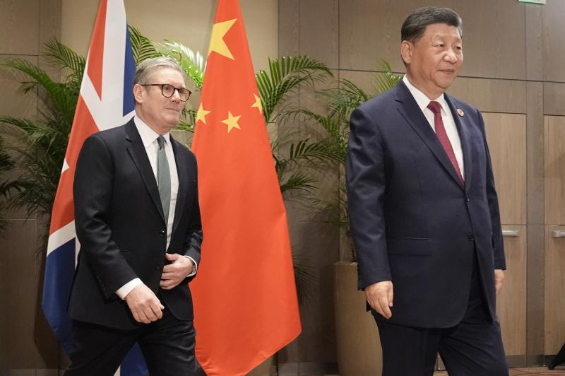 Starmer insists &lsquo;world safer when leaders talk&rsquo; as he defends China discussions