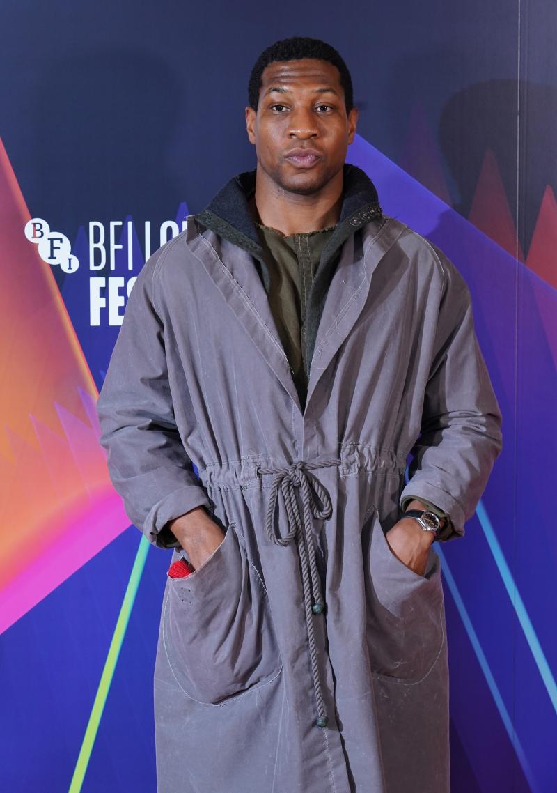 Jonathan Majors’ ex-girlfriend drops assault and defamation lawsuit against star