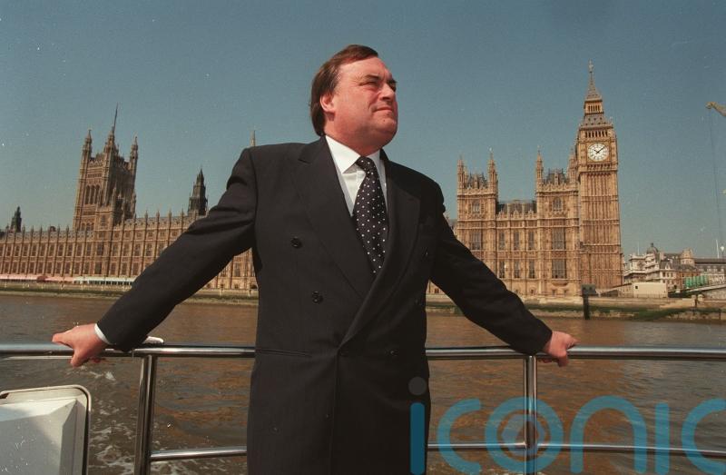 John Prescott ‘got a reception like Beatlemania’, Prime Minister says in tribute