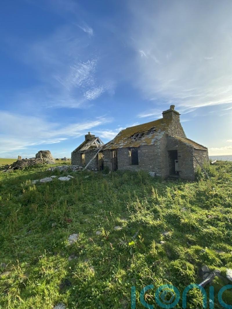Students from the King’s former school spend week on uninhabited island